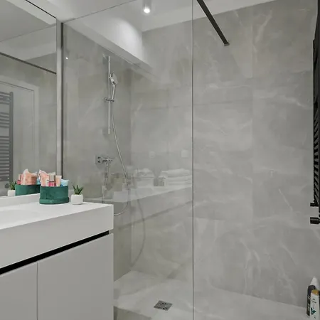 One Cotroceni Park * Bucureşti