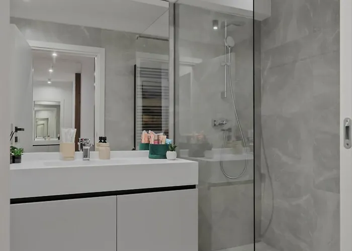 One Cotroceni Park * 부쿠레슈티